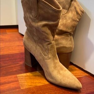 Tan Suede Women's Boots